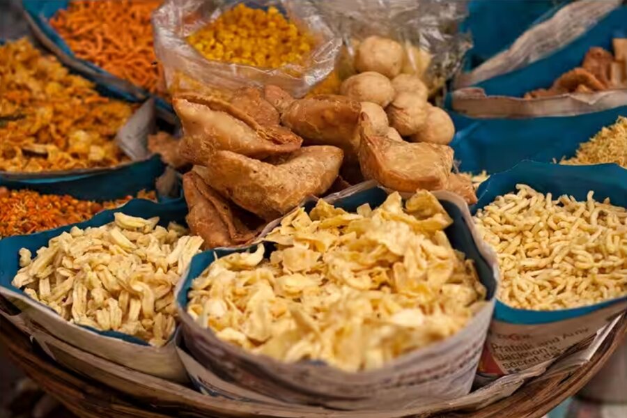 नमकीन